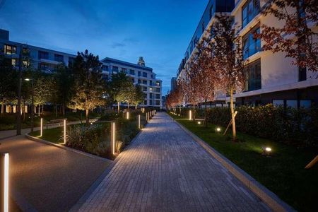 Nine Elms Point, Nine Elms, SW8 - Photo 3