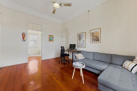 Charming Character Home In The Heart Of Paddington! - Photo 2