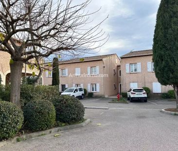 Location Appartement 4 pièces 91 m2 à Aubagne - Photo 4