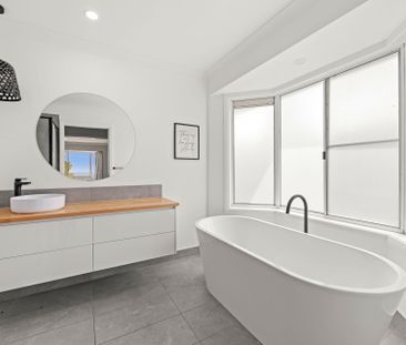 Banora Point Coastal Living - Photo 1