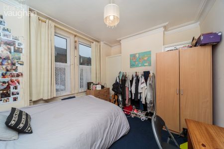 6 bedroom terraced house to rent - Photo 5