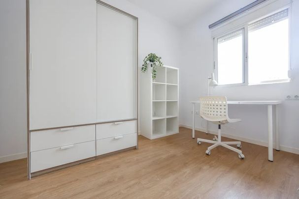 Carrer de Motilla del Palancar, Valencia, Valencian Community 46019 - Photo 1