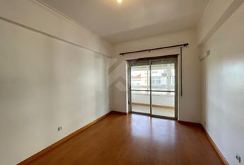 Apartamento T3 em Lisboa