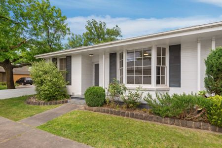 Quiet and Well Positioned Welcoming Unit in Balwyn North - Photo 5