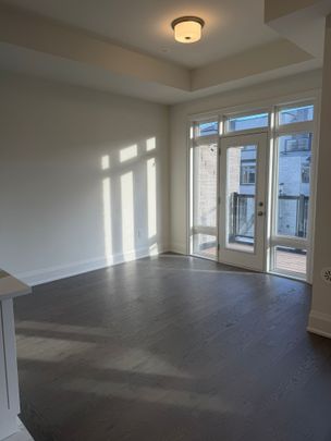 For Lease - 3315 TAHA Gardens, Oakville, Ontario - Photo 1
