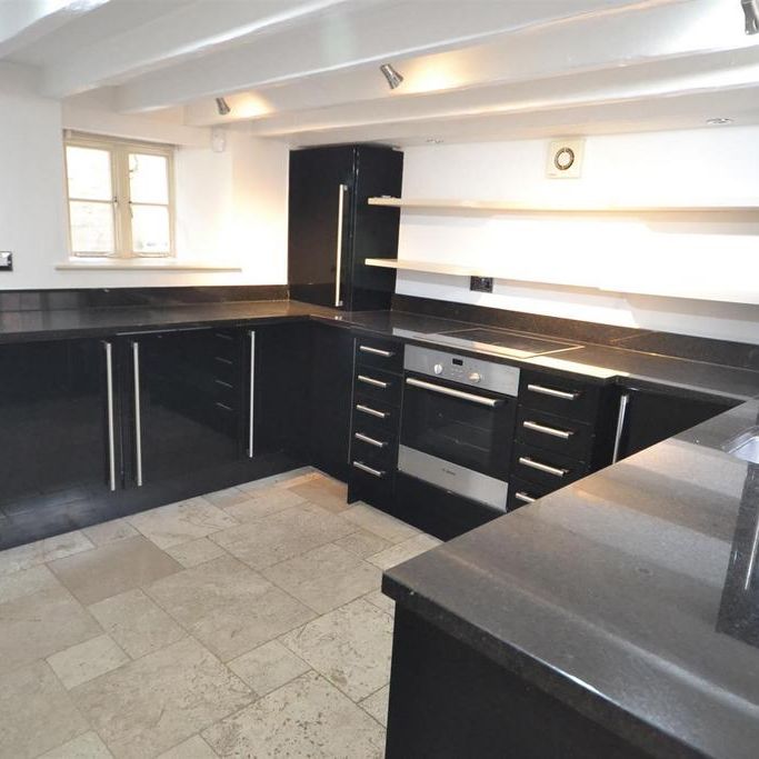 2 bedroom house to rent - Photo 1