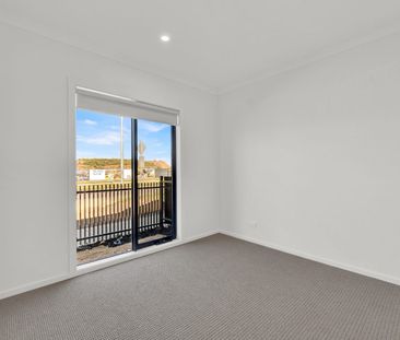 169 Errol Bvd, Mickleham, Vic 3064 - Photo 3