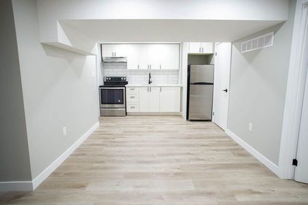 For Lease - 44 Grey Street Unit# 4, Brantford, Ontario - Photo 2