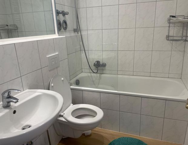 Charmante, möblierte 2-Zimmer-Wohnung - sofort bezugsfrei - Foto 1