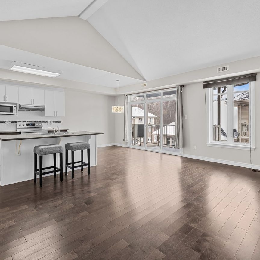 For Lease - 1065 Beryl Private Unit# G, Blossom Park - Airport and Area, Ontario - Photo 1