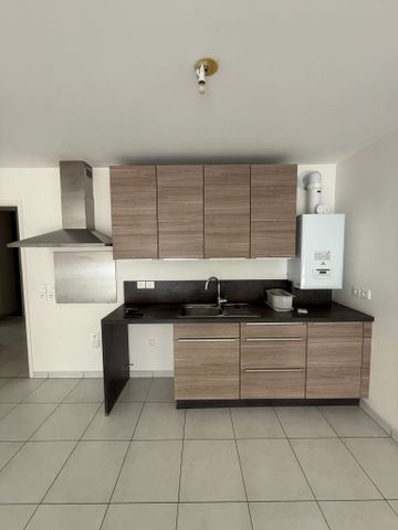 Location Appartement 3 pièces 69m² AIX LES BAINS 73100 - Photo 4