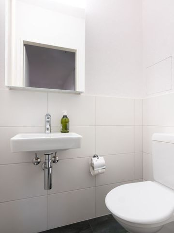 "5.5-Zimmerwohnung mit Gartenschwimmbad" - Foto 3