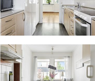 Gustaf Hellströms väg, Falkenberg - Photo 1