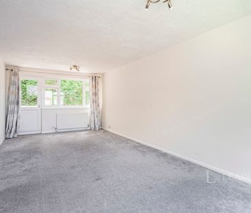2 bedroom apartment to rent Jireh Court, Perrymount Road, Haywards ... - Photo 2