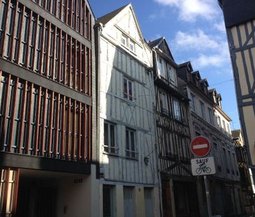 Location Appartement 1 pièce 23m² - Photo 3