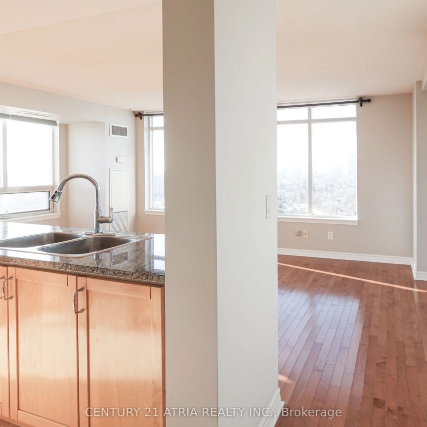 18 Kenaston Gardens #1309 - Photo 1