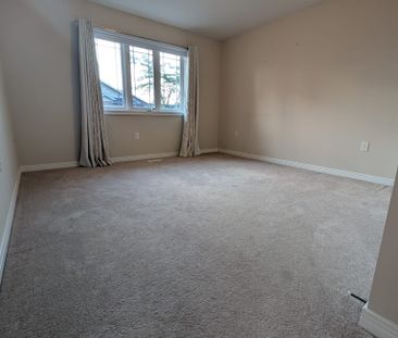 For Lease - 69 Periwinkle Drive, Hamilton, Ontario - Photo 6