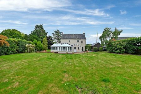4 bedroom detached house to rent - Photo 5