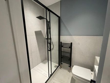 3 bedroom apartment to rent - Photo 5