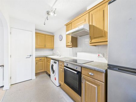1 bedroom apartment to rent - Photo 2