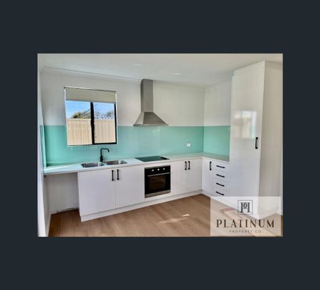 69A Balfour St, Huntingdale, WA 6110 - Photo 5