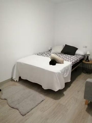 Calle Doctor Mañas Bernabéu, Málaga, Andalusia 29006 - Photo 2