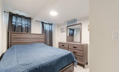 For Lease - 13 Lady Evelyn Crescent, Brampton, Ontario - Photo 4