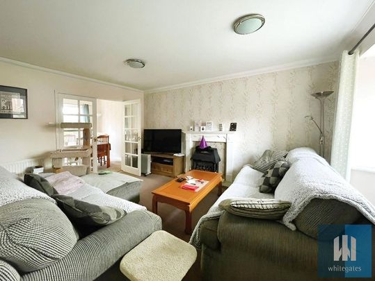 4 bedroom detached house to rent - Photo 1