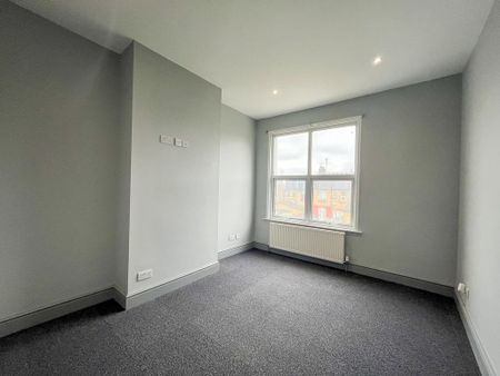 1 bedroom house of multiple occupation to rent - Photo 3