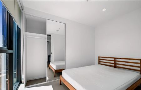 1 Bedroom *2401 - Photo 4