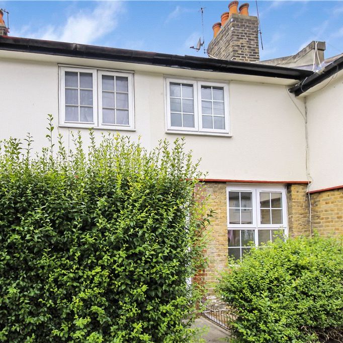 Coteford Street, London, SW17 8PB - Photo 1