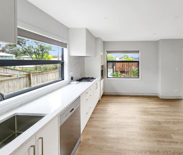 Waterloo Living - Photo 5