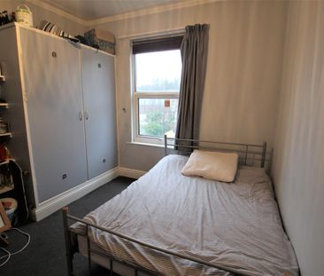 3 bedroom apartment to rent - Photo 3