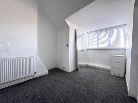 Raley Street, S70, Barnsley - Photo 3