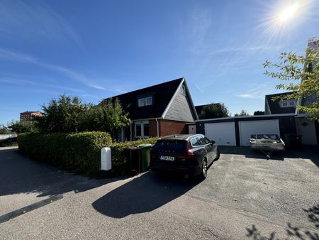 Västerås - 4rok - tillsv - 18.400kr/mån - Photo 4