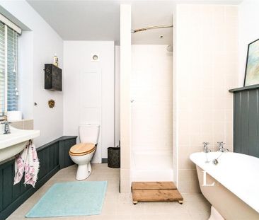 2 bedroom detached house to rent - Photo 1