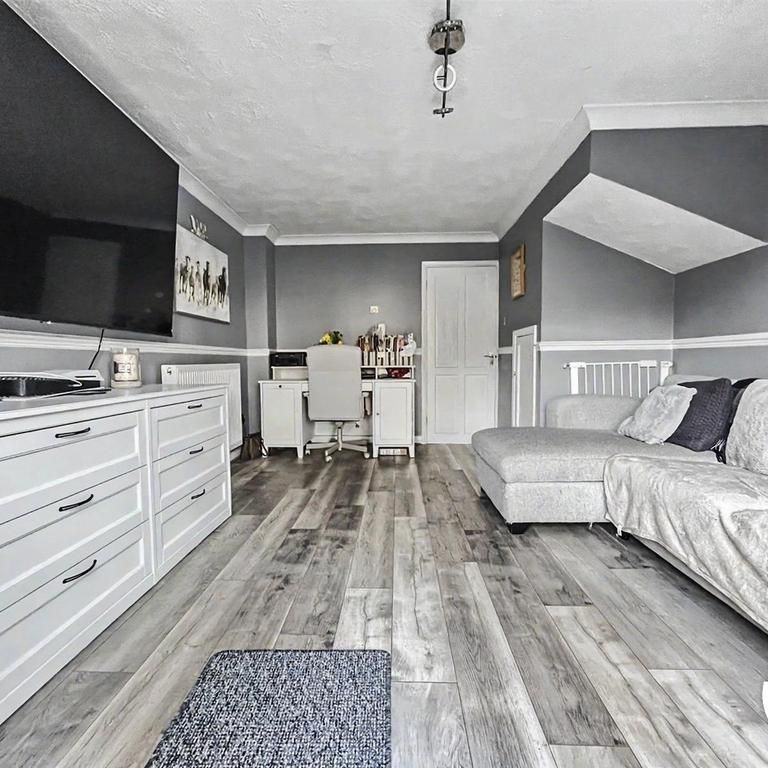 2 bedroom house to rent - Photo 1