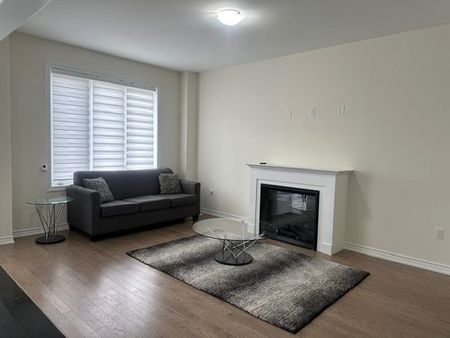 For Lease - 75 Arnold Circle, Brampton, Ontario - Photo 2