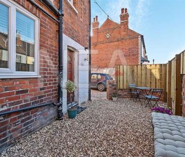 Kensington Road, Reading, Berkshire, RG30 - Photo 5