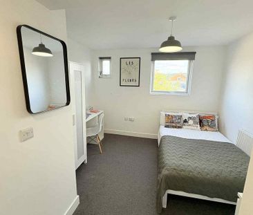 5 bedroom house to rent - Photo 3