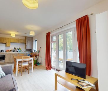 2 bedroom apartment to rent - Photo 1