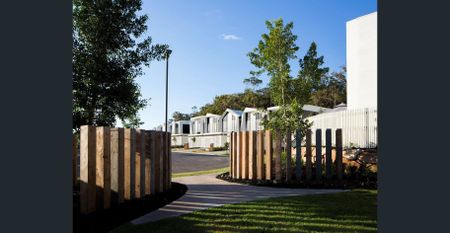 Resort style Living in a private estate with community facilities and pool. - Photo 2