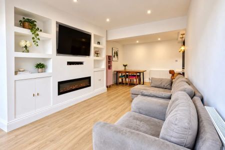 Lyndon Close, Wetherby, Bramham - Photo 2