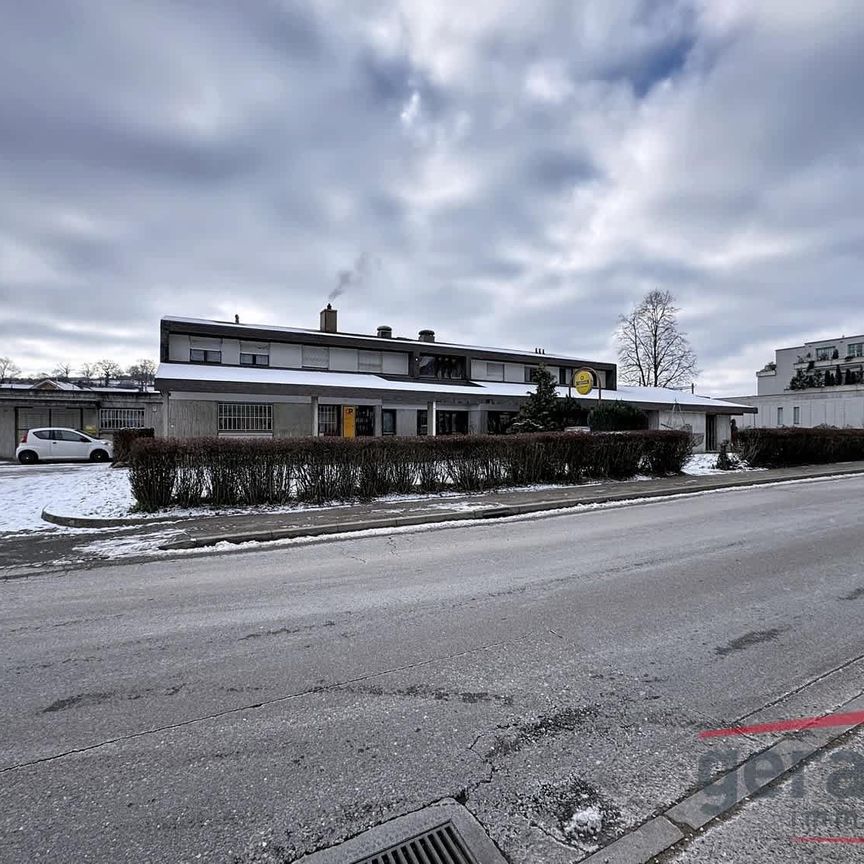 2.5 Zimmer, 1. Stock - Photo 2