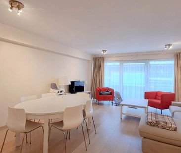 Appartement te huur in Knokke voor € 1.250 met 2 slaapkamers - Foto 1