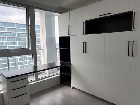 For Lease - 5 Buttermill Avenue Unit# 6001, Vaughan, Ontario - Photo 4