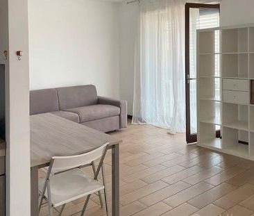 Fonte laurentina monolocale con 2 posti auto - Photo 2