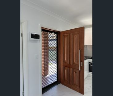 Brand new 3 Bedroom Granny House for rent at Seven Hills !!! - Photo 3