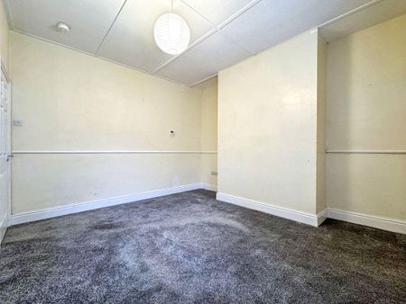 Gladstone Street, Hebburn, Tyne and Wear, NE31 2XD - Photo 3