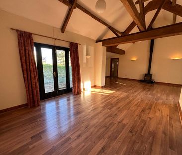 4 bedroom semi-detached house to rent - Photo 1